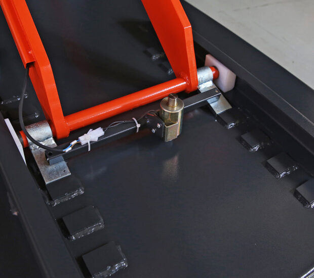 APlusLift Falcon 2,600LB Electric Vehicle Battery Lift APlusLift Falcon 2,600LB Electric Vehicle Battery Lift