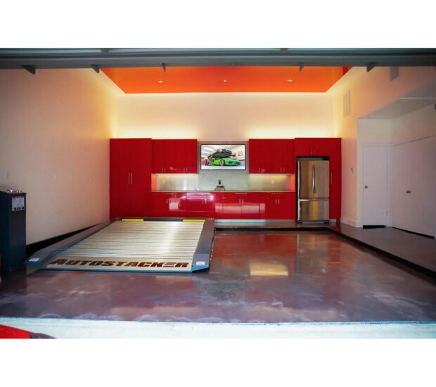 6K Capacity Parking Lift / STANDARD / STD Console w/PU / 208-240V, 50/60HZ, 1-Phase 6K Capacity Parking Lift / STANDARD / STD Console w/PU / 208-240V, 50/60HZ, 1-Phase