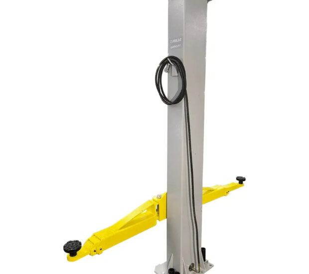 Triumph C7000 7,000 lb. Portable 2 Post Lift Triumph C7000 7,000 lb. Portable 2 Post Lift