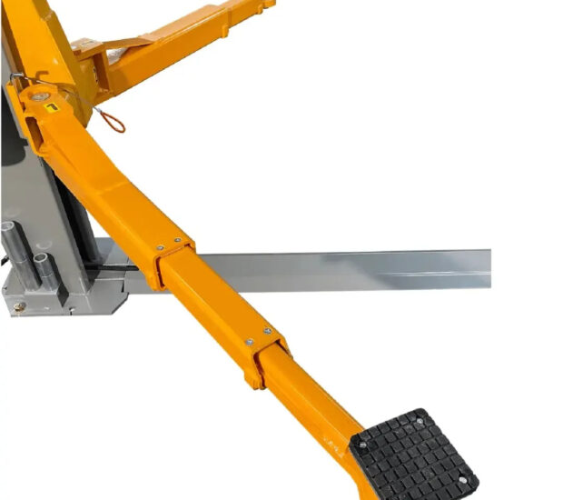 Triumph NT-11 11,000 lb. 2 Post Lift Triumph NT-11 11,000 lb. 2 Post Lift